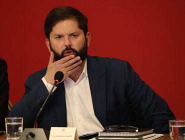 UDI cuestiona "silencio" del Presidente Boric por Nobel de la Paz a Corina Machado: "Prefiere no incomodar al PC"