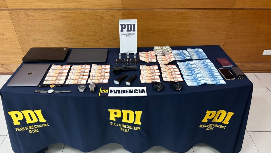 Detienen a cinco personas vinculadas al robo de un contenedor con prendas de vestir en recinto extraportuario de San Antonio