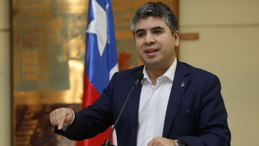 Diputado Lagomarsino apunta a falta de actores en discusión para regular la IA: “No han visto los eventuales riesgos a futuro”