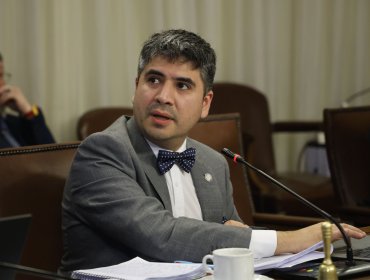 Lagomarsino pide a Fiscalía investigar al puesto de mando unificado tras querella por rol de autoridades en el megaincendio