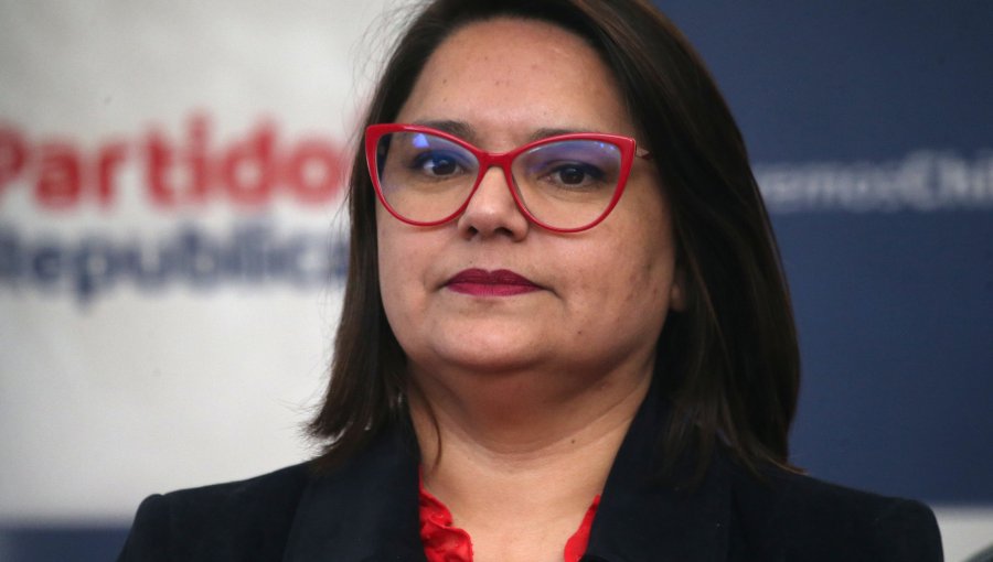 Secretaria general del Partido Republicano acusa "victimismo" en la UDI tras sus dichos sobre Jaime Guzmán