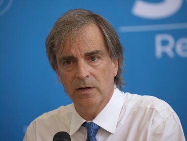 Cruz-Coke valoró que Evelyn Matthei pusiera fin al conflicto con José Antonio Kast