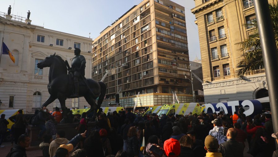 Habilitan edificio incendiado en Plaza de Armas y gestionan para que sea declarado Monumento Histórico Nacional