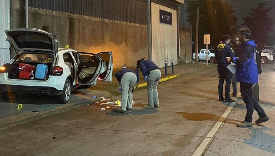 Investigan muerte de un hombre que fue encontrado sin vida al interior de un vehículo en Chillán Viejo