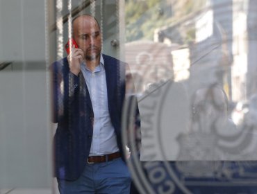 Diputado Longton se enfrenta al Gobierno por "insuficiente" presupuesto para la Contraloría: "Espero que recapaciten"