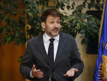 Ministro de Energía admite impacto por error de CNE en cuentas de electricidad: “Es grave y tendrá consecuencias”
