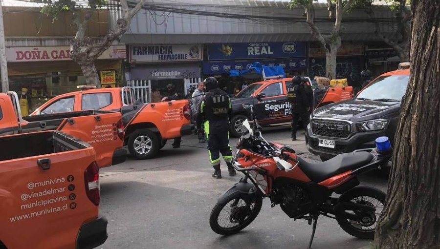 Operativo policial-municipal permite detectar restaurante que operaba como bodega del comercio ambulante en Viña del Mar