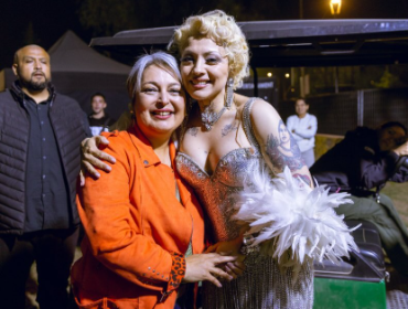 Mon Laferte y foto con Jeannette Jara: “Todos saben por quién votaré, pero no soy parte de una campaña oficial”