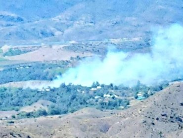 Senapred activa la mensajería SAE y solicita evacuar el sector Llanos de Cogotí en Combarbalá por incendio forestal
