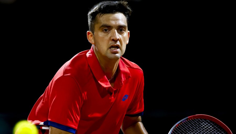 Tomás Barrios no pudo estirar su racha de triunfos tras caer en cuartos del Challenger de Curitiba
