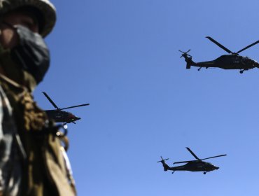 Encuentran helicóptero Black Hawk de la FACh en Campo de Hielo Sur: un fallecido y tres sobrevivientes