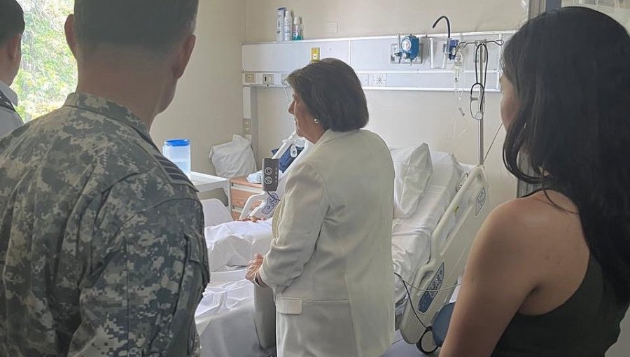 Sobrevivientes del helicóptero están fuera de riesgo vital: Ministra de Defensa los visitó
