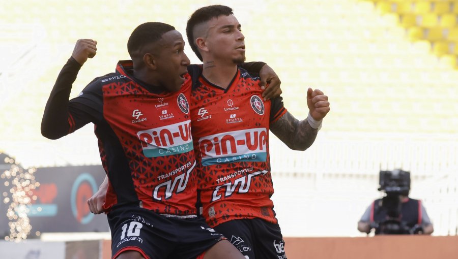 Deportes Limache consiguió tres puntos de oro para seguir soñando con la permanencia