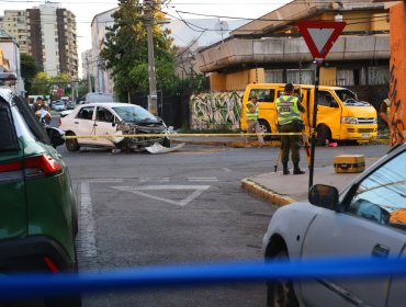 Fatal accidente de bus escolar en Recoleta: Descartan persecución policial y delincuentes fueron agredidos por vecinos