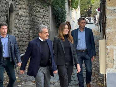 Nicolas Sarkozy comenzó a cumplir su condena de 5 años de cárcel por recibir fondos de campaña del régimen de Muamar Gadafi