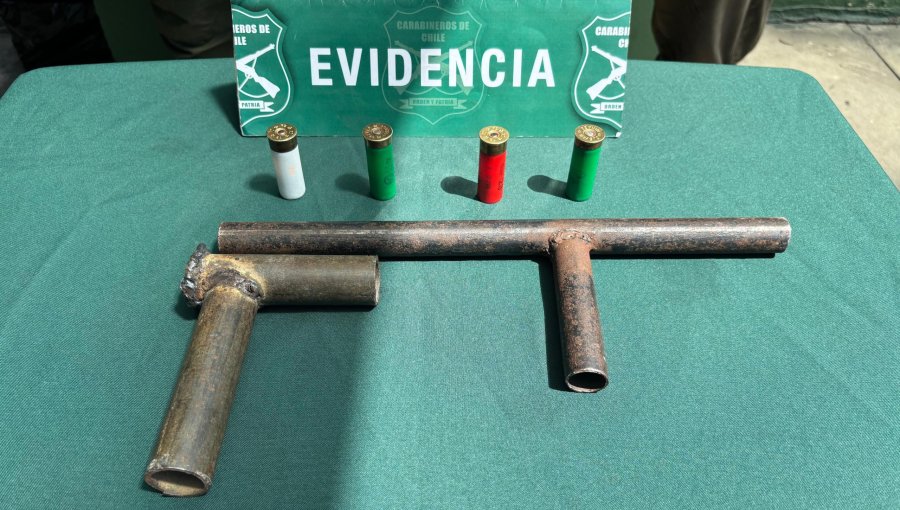 Caída de un cartucho de escopeta delata a sujeto armado en pleno centro de Valparaíso