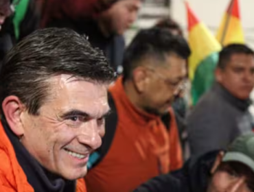 Analistas estiman que economía chilena puede ser beneficiada por el Gobierno de Rodrigo Paz