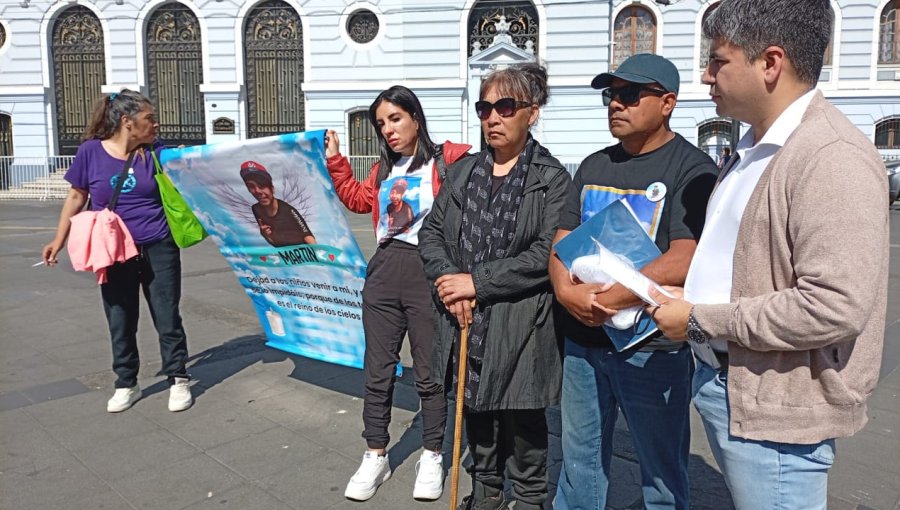El dramático llamado de familiares de mariscador y menor desaparecidos en Valparaíso: "Es angustioso todo el proceso"