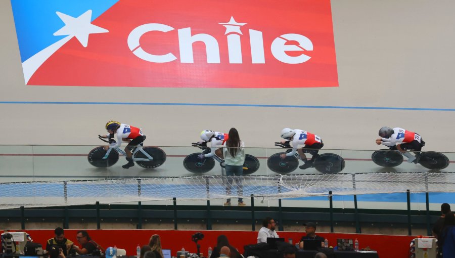 Cuarteta masculina establece nuevo récord nacional en su estreno en el Mundial de Ciclismo Pista de Chile