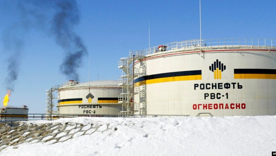 EE.UU. sanciona a las principales petroleras rusas y acusa a Putin de negarse a poner fin a una "guerra sin sentido"