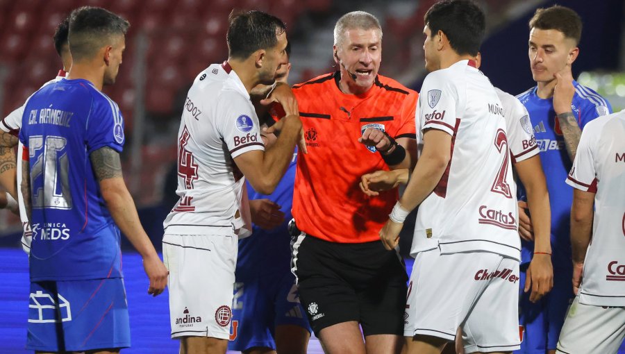 La reacción de la prensa argentina por el penal para la U en empate ante Lanús