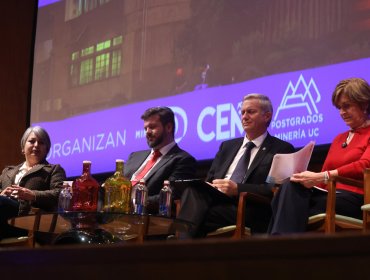 Encuesta Feedback: Jara lidera las preferencias presidenciales y Kaiser desplaza a Matthei al cuarto lugar
