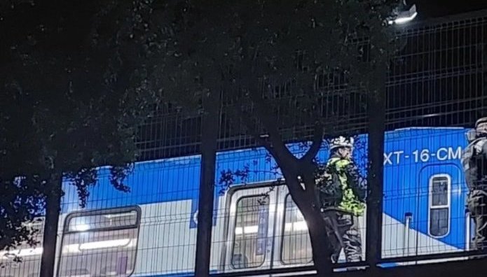 Una persona perdió la vida tras precipitarse a las vías en Quilpué: estación El Sol del Tren Limache-Puerto se mantendrá cerrada