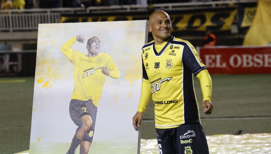 Adiós "Chupete": Humberto Suazo jugó su último partido como profesional en el empate de San Luis de Quillota ante D. Copiapó