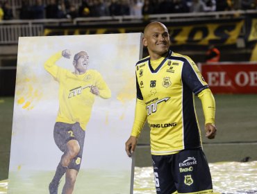 Adiós "Chupete": Humberto Suazo jugó su último partido como profesional en el empate de San Luis de Quillota ante D. Copiapó