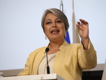 Encuesta de Panel Ciudadano muestra consolidación de Jara en primer lugar y nueva baja de Kast