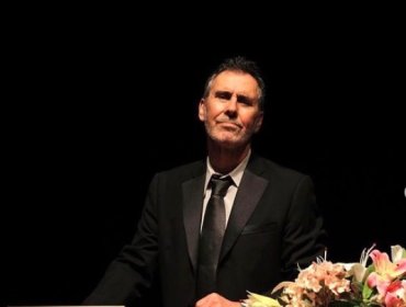Cristián Campos demanda por más de 790 millones a Rafaella Di Girólamo y Fundación para la Confianza