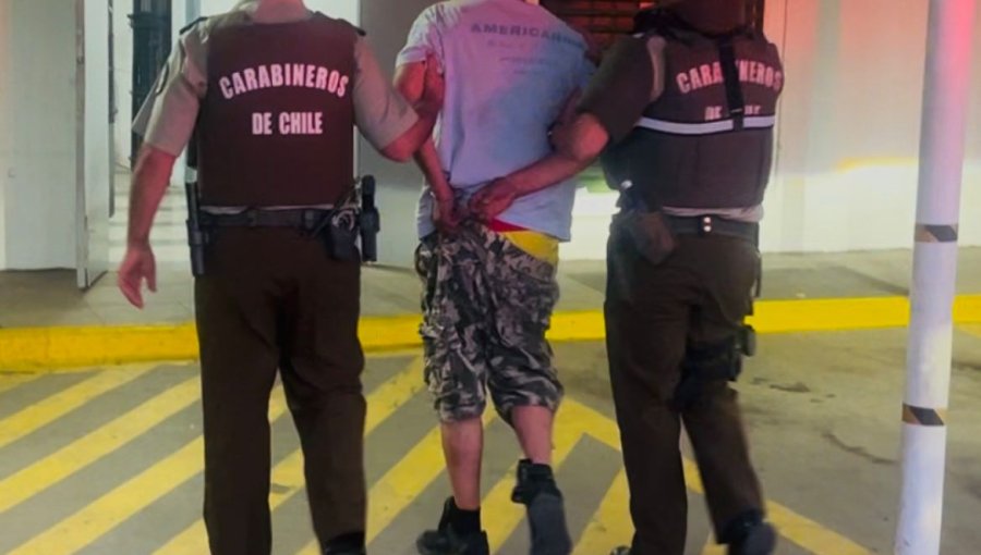 Sujeto con tobillera electrónica, armado y con amplio prontuario intentó atropellar a Carabinero en Conchalí