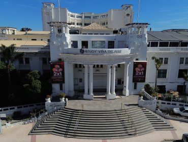 Tras recurso de protección de vecino: Casino de Viña deberá apagar pantallas lumínicas entre la medianoche y 7 de la mañana