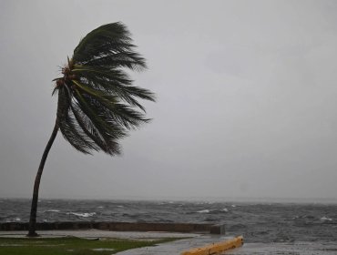 Huracán Melissa alcanza la categoría 5 y amenaza Jamaica en su avance por el Caribe