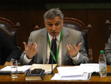 Francisco Cox asume la defensa del exministro Pardow ante acusación constitucional por error en las cuentas de la luz