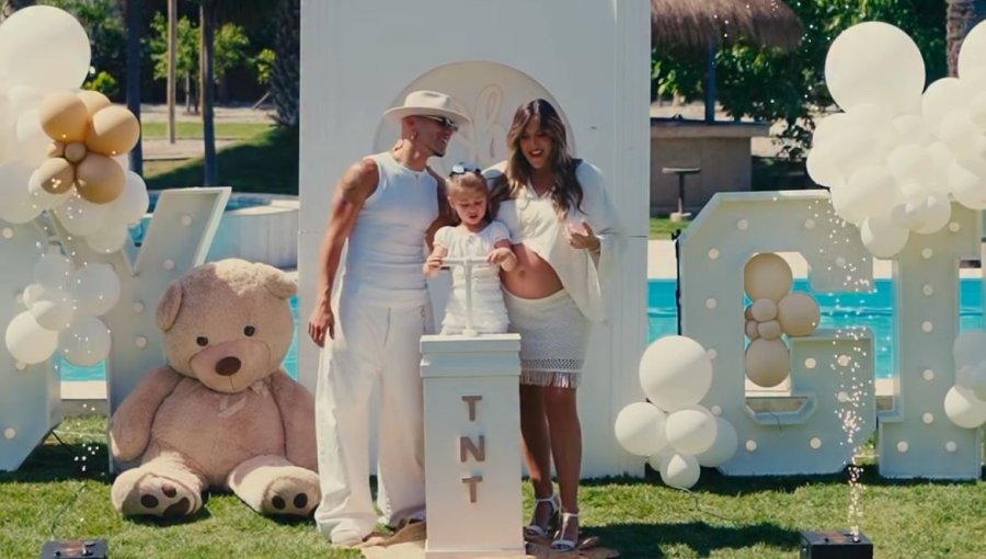 Gabriel Peralta y Michele Jankelevic sorprenden al revelar el sexo de su bebé