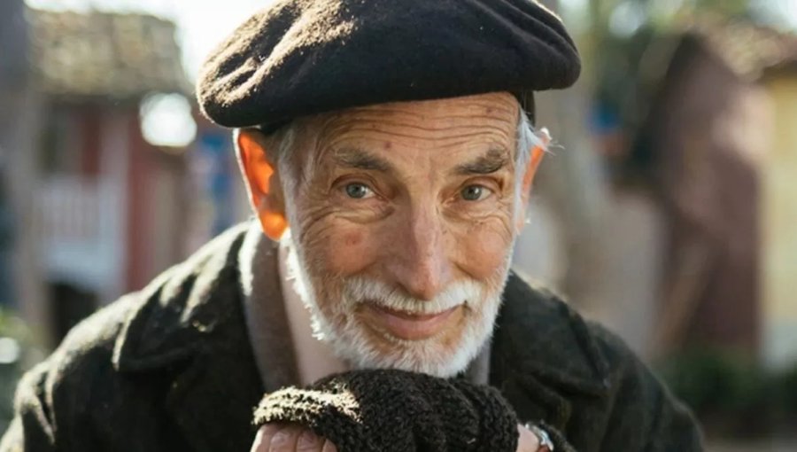 Emotivo adiós en Mega: productora del canal revela los últimos días de Héctor Noguera en grabaciones de “Aguas de oro”