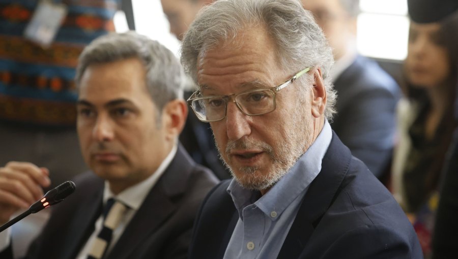 Biministro de Economía y Energía a Generadoras de Chile: "Me cuesta entender por qué dicen que no hay un acuerdo"