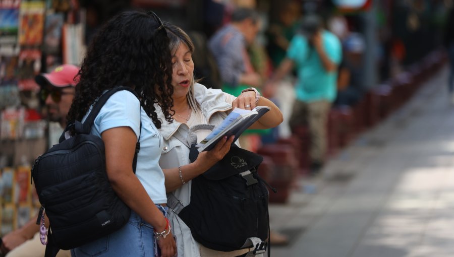 Tasa de desocupación de las mujeres bordea los dos dígitos: 9,9% en la Quinta Región