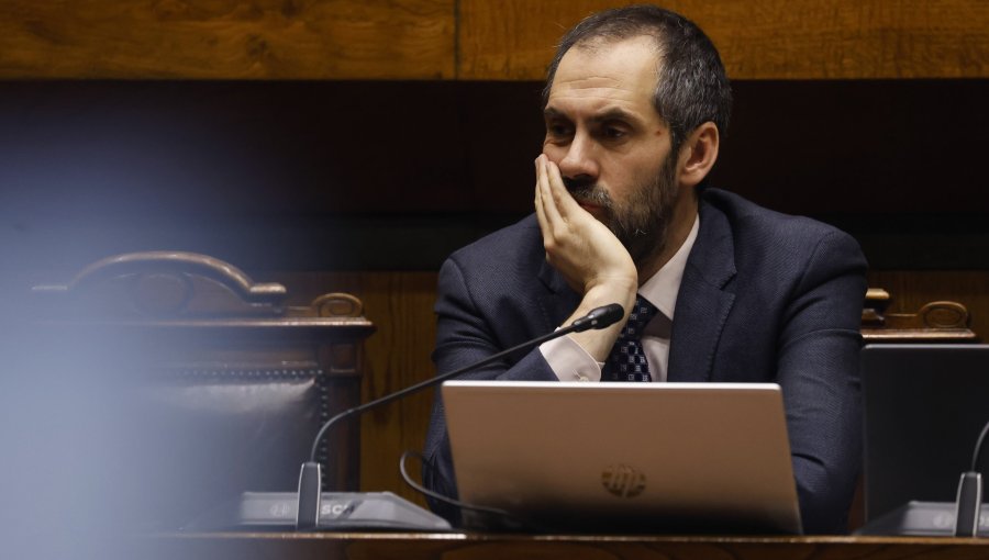 Ministro Grau reitera críticas por rechazo a Presupuesto 2026: "Es estrategia muy irreflexiva"