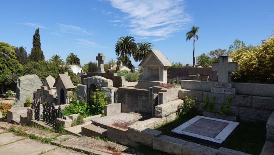 Cementerio de Santa Inés redobla turnos para recibir a miles de visitantes en Viña del Mar
