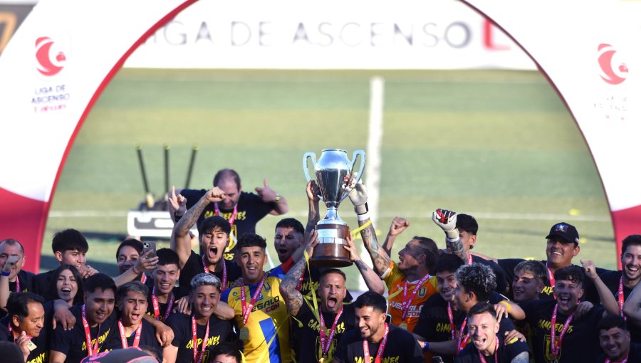 Universidad de Concepción derrota a Copiapó y es campeón de la Liga de Ascenso