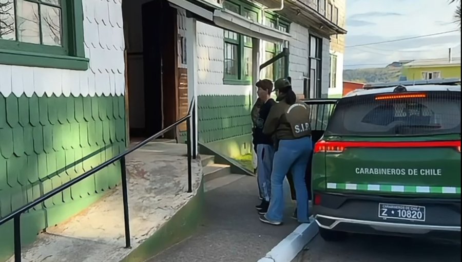 En Ancud fue detenida mujer imputada por un homicidio en Conchalí