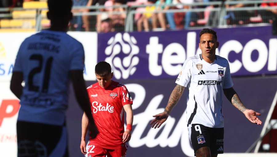 Javier Correa explota y asume que su continuidad en Colo-Colo será evaluada