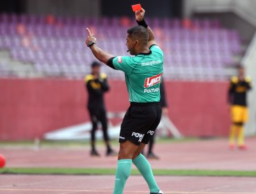 Paro de árbitros por presuntos malos tratos de la ANFP pondría en jaque la fecha 27 de la Liga de Primera