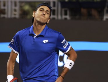 Alejandro Tabilo no pudo extender su racha y sufrió su primera derrota ante Novak Djokovic en el ATP 250 de Atenas
