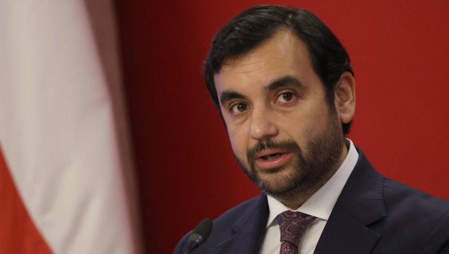 Ministro Gajardo ante cuestionamientos de Kast por conversión de Punta Peuco: "Es una crítica que no va al fondo del asunto"