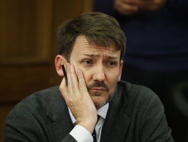 Abogado del exministro Pardow reconoce que el "contexto político" hace que la acusación constitucional "sea más difícil"