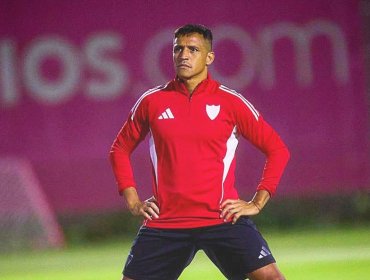 Aseguran que Alexis Sánchez seguirá hasta diciembre fuera de las canchas por su lesión