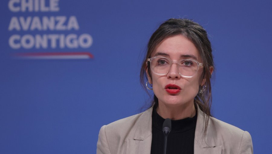 Vallejo rechaza idea de "cerrar el capítulo 73-90" planteada por Kaiser: "Solo abre las heridas que dejó la dictadura"